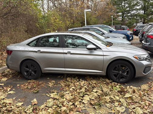 2023 Volkswagen Jetta 1.5T SE