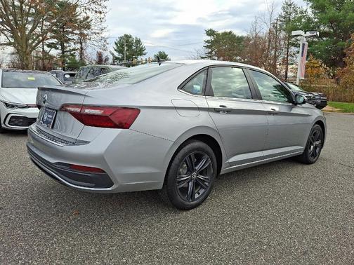 2023 Volkswagen Jetta 1.5T SE