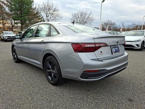 2023 Volkswagen Jetta 1.5T SE