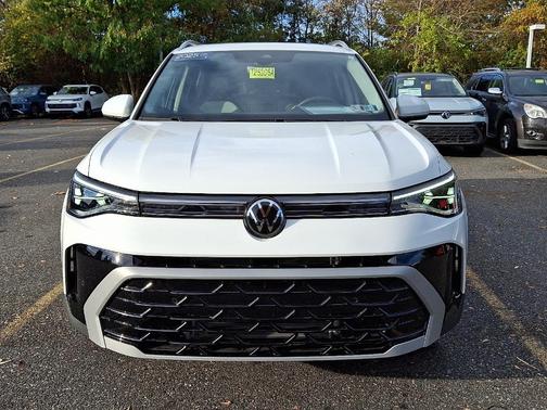 2025 Volkswagen Taos 1.5T SEL