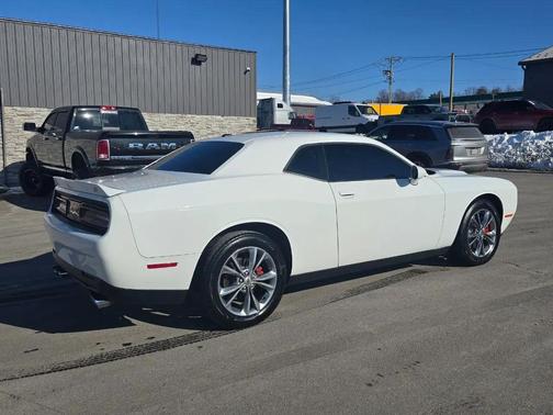 2020 Dodge Challenger SXT