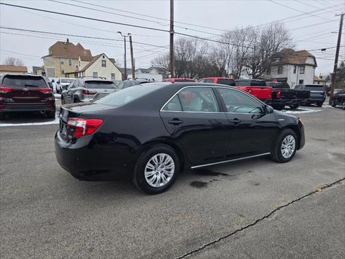 2013 Toyota Camry Hybrid LE