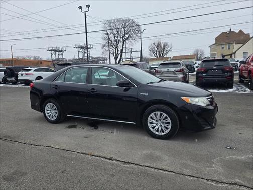 2013 Toyota Camry Hybrid LE