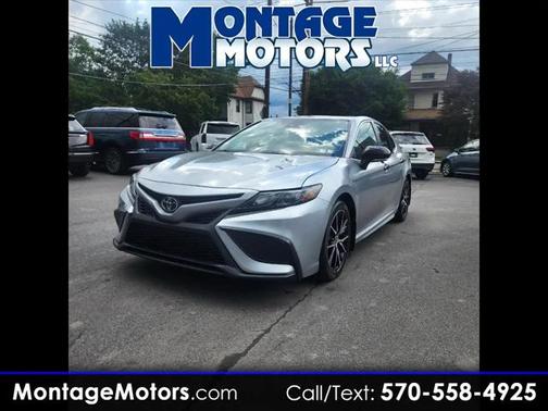 2023 Toyota Camry SE