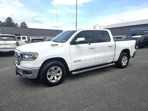Bright White Clearcoat 2023 RAM 1500 Laramie