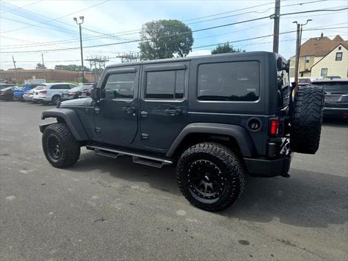 2017 Jeep Wrangler Unlimited Willy Wheeler 4x4