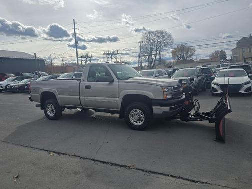 2005 Chevrolet Silverado 2500 LS H/D