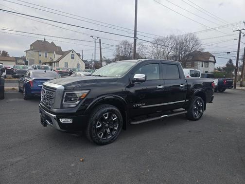 2023 Nissan Titan Platinum Reserve