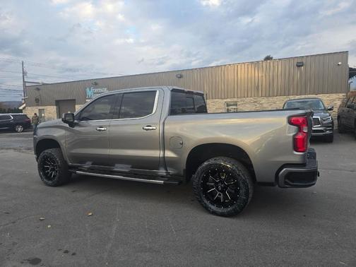 2022 Chevrolet Silverado 1500 High Country
