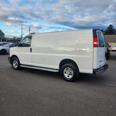 2024 Chevrolet Express 2500 RWD 2500 Regular Wheelbase WT