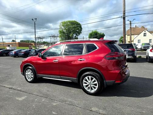 2020 Nissan Rogue SV