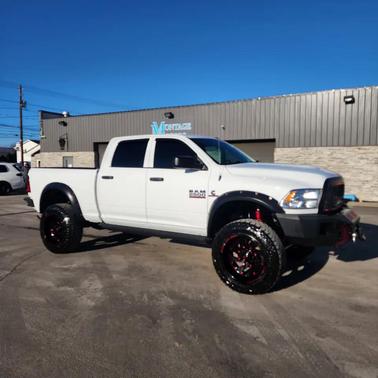 2018 RAM 2500 Tradesman Crew Cab 4x4 6'4' Box