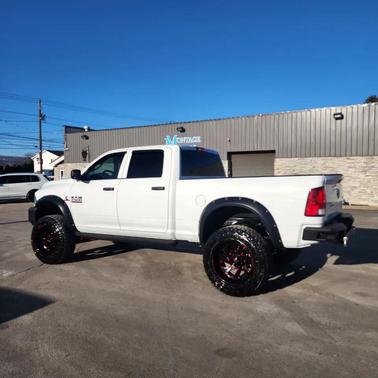 2018 RAM 2500 Tradesman Crew Cab 4x4 6'4' Box