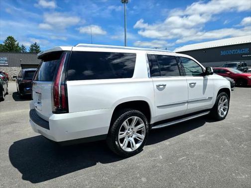 2019 Cadillac Escalade ESV Luxury