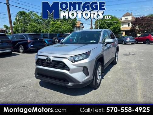 2022 Toyota RAV4 LE