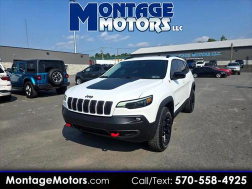 2022 Jeep Cherokee Trailhawk