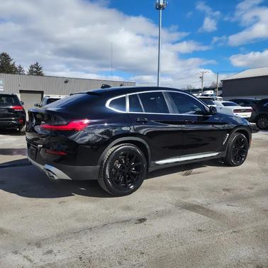 2023 BMW X4 xDrive30i