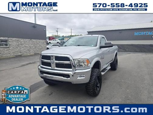 Bright Silver Metallic Clearcoat 2016 RAM 3500 SLT