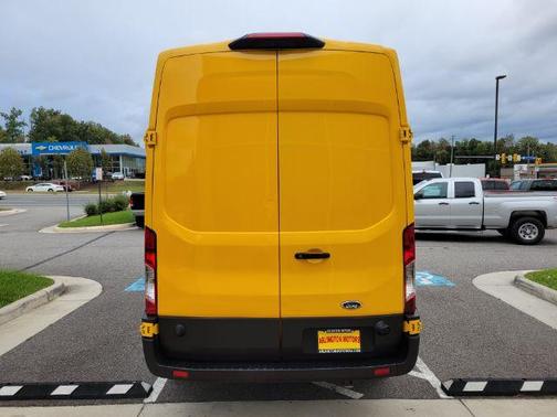 2020 Ford Transit-250 Base