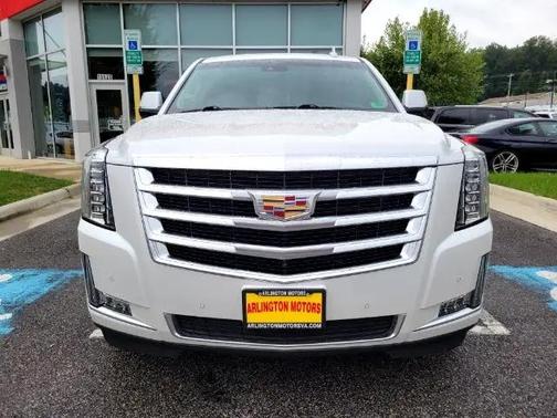 2016 Cadillac Escalade Luxury