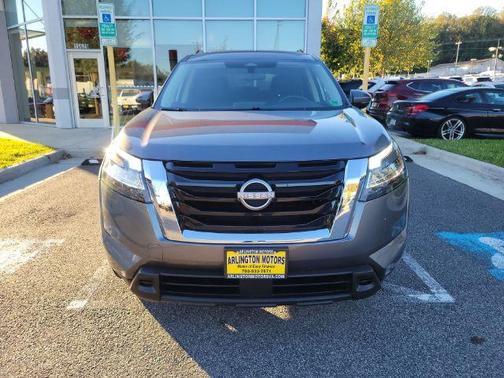 2022 Nissan Pathfinder SV 4WD