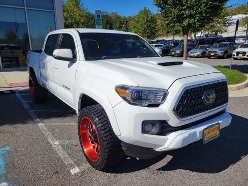 2018 Toyota Tacoma TRD Sport