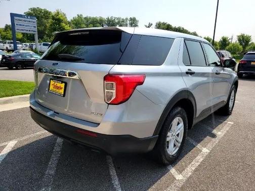 2022 Ford Explorer Base 4WD