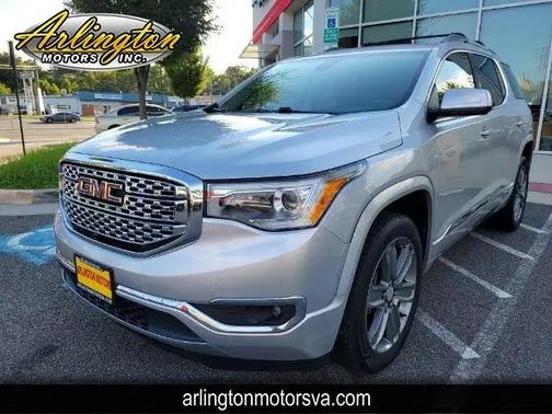 2017 GMC Acadia Denali