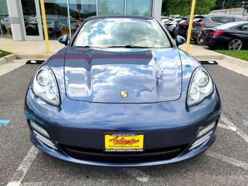 2011 Porsche Panamera 4