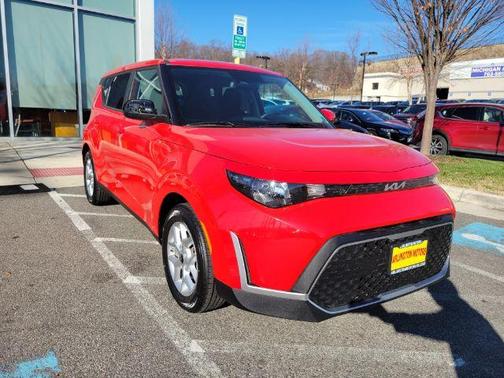 2024 Kia Soul LX
