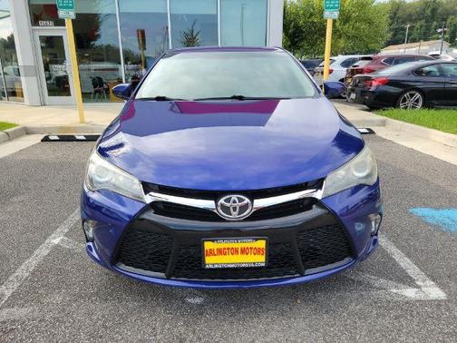 2016 Toyota Camry XLE