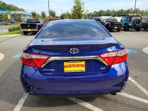 2016 Toyota Camry XLE