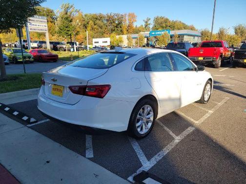 2023 Chevrolet Malibu FWD 1LT