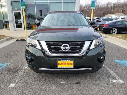 2019 Nissan Pathfinder SV