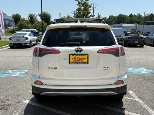 Super White 2016 Toyota RAV4 XLE