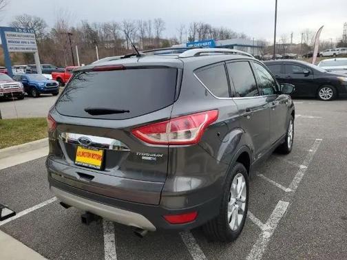 Ruby Red Metallic Tinted Clearcoat 2016 Ford Escape Titanium