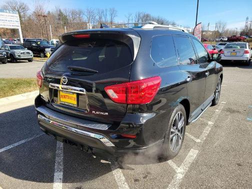 2019 Nissan Pathfinder Platinum