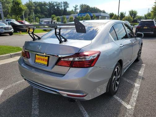 2017 Honda Accord EX-L w/Navigation & Honda Sensing