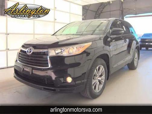 Attitude Black Metallic 2014 Toyota Highlander XLE