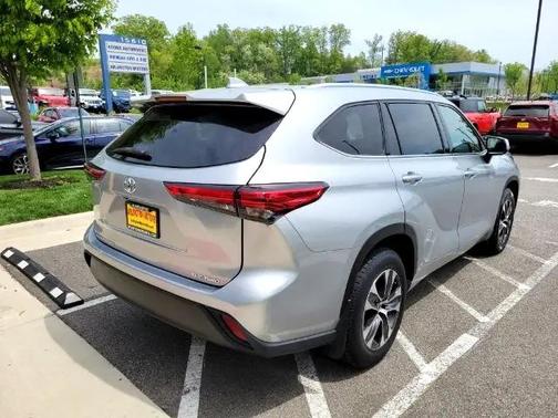 2020 Toyota Highlander XLE