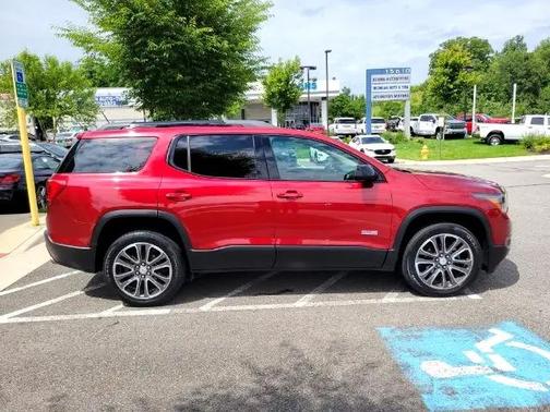 2019 GMC Acadia SLT-1