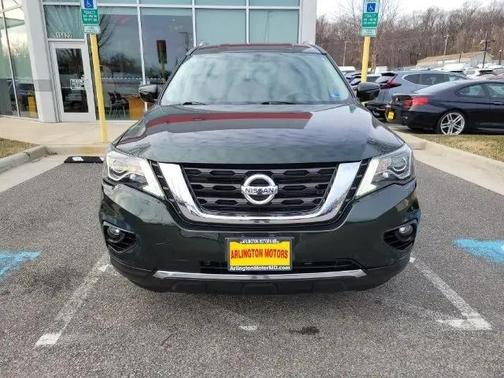 2019 Nissan Pathfinder SV