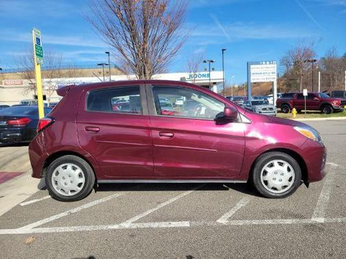 2022 Mitsubishi Mirage ES