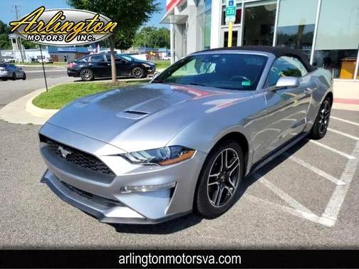 2022 Ford Mustang EcoBoost