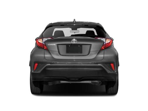 2022 Toyota C-HR XLE