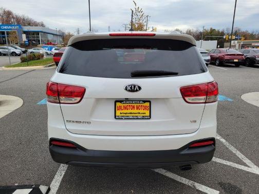 2017 Kia Sorento LX