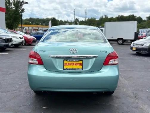 Jade Sea Metallic 2010 Toyota Yaris Base