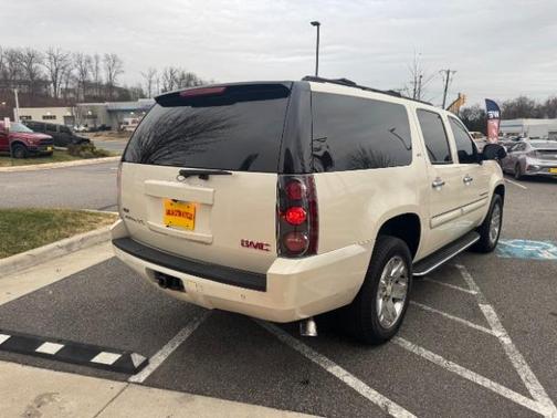 2008 GMC Yukon XL 1500 SLT