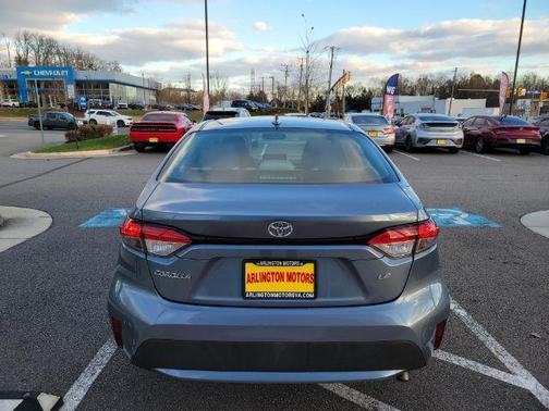 2020 Toyota Corolla LE