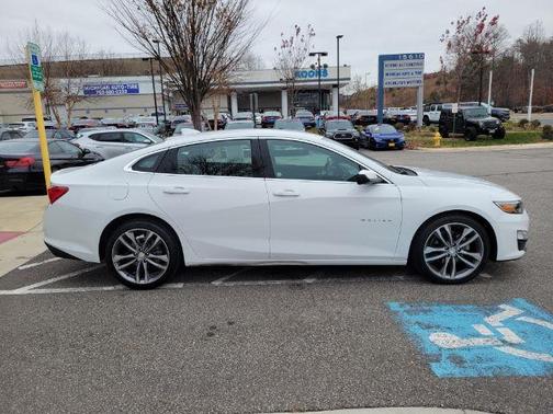 2023 Chevrolet Malibu FWD 1LT
